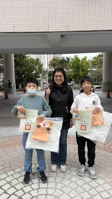 數位學習電競賽學生團體組第二名頒獎圖片